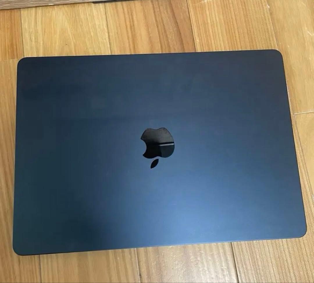 【美品】　Apple MacBook air 13インチ　M2 2022