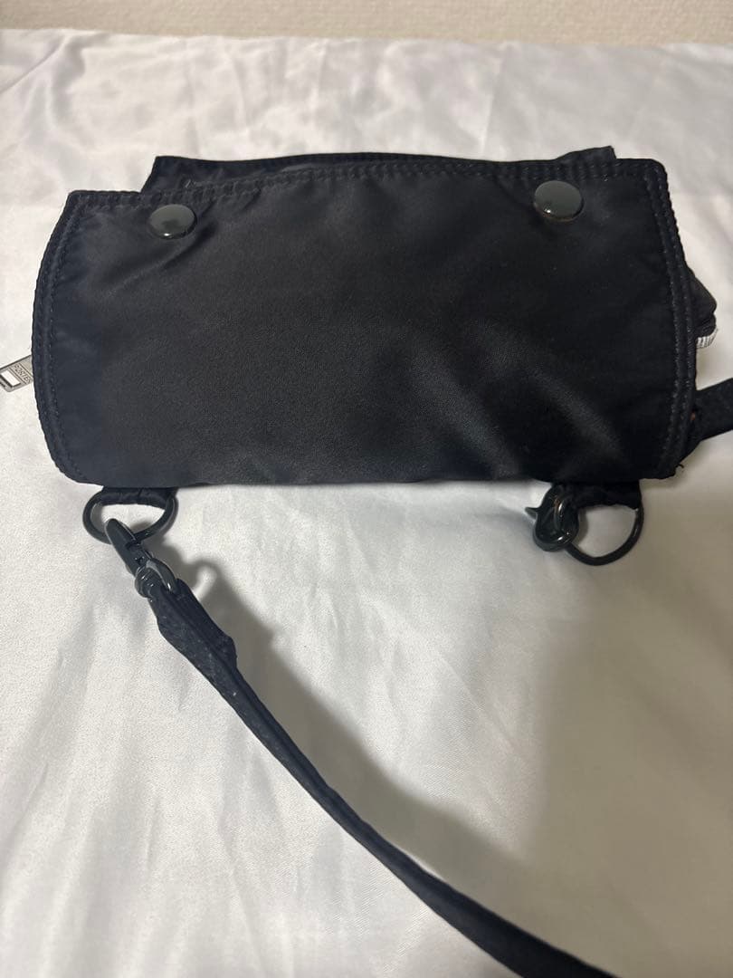 PORTER タンカー　ショルダーバッグ 黒 ナイロン tanker 吉田カバン