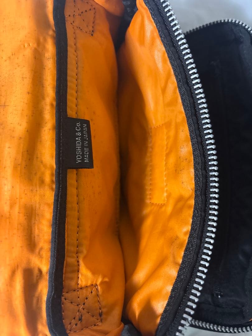 PORTER タンカー　ショルダーバッグ 黒 ナイロン tanker 吉田カバン