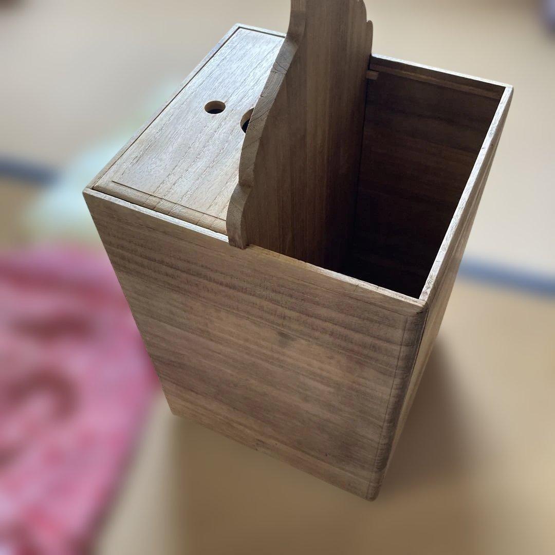 三味線1棹、収納長袋及び三味線の2棹立箱の3点セット