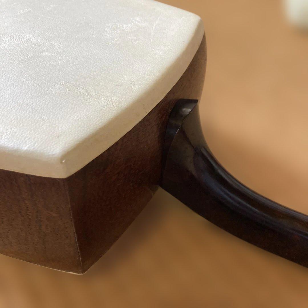 三味線1棹、収納長袋及び三味線の2棹立箱の3点セット