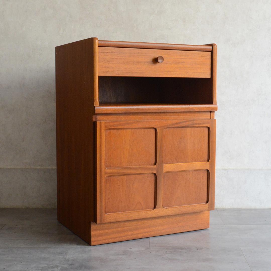 Nathan ネイサン ヴィンテージ キャビネット レコードキャビネット 抽斗付