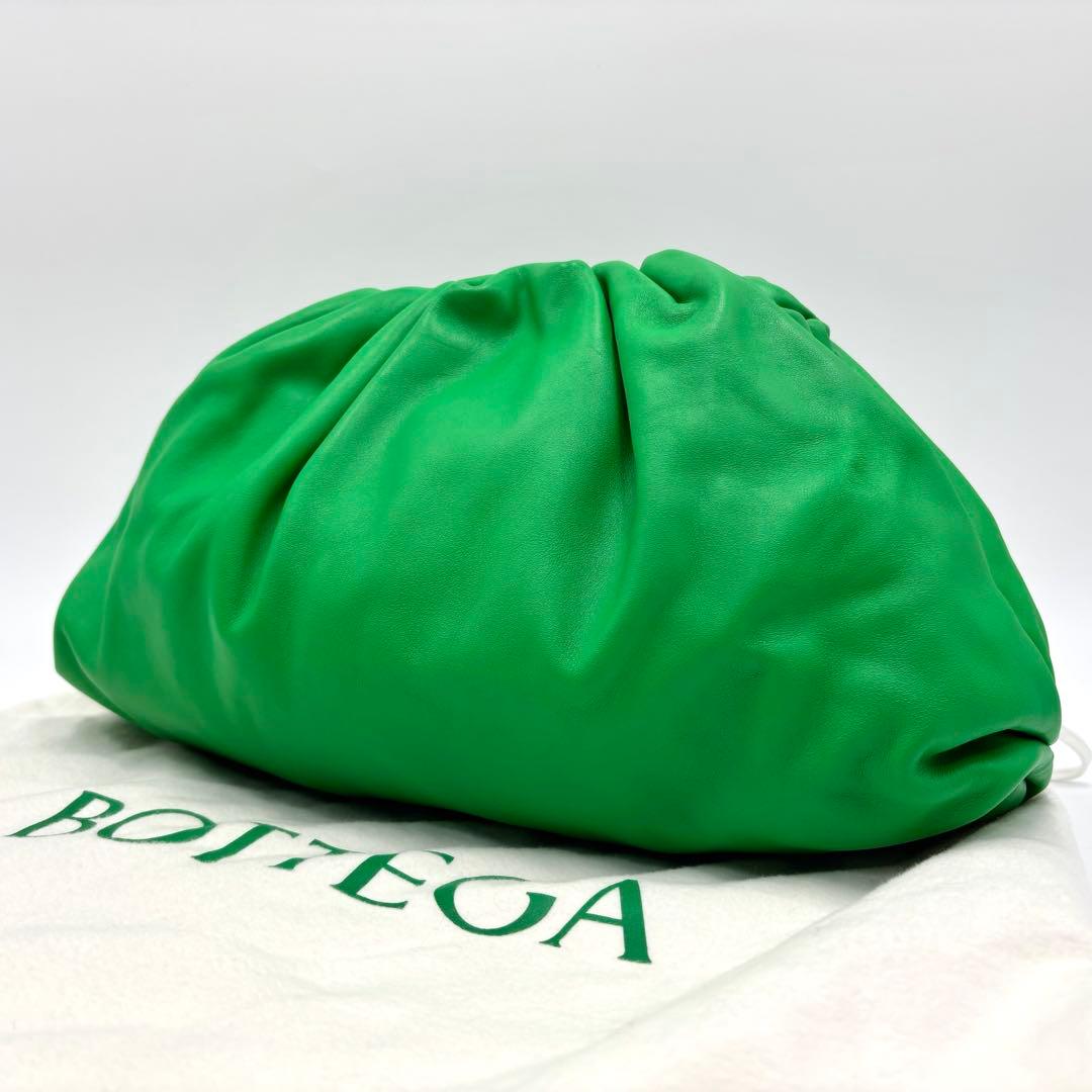 【未使用に近い】 BOTTEGA VENETA THE POUCH ザポーチ