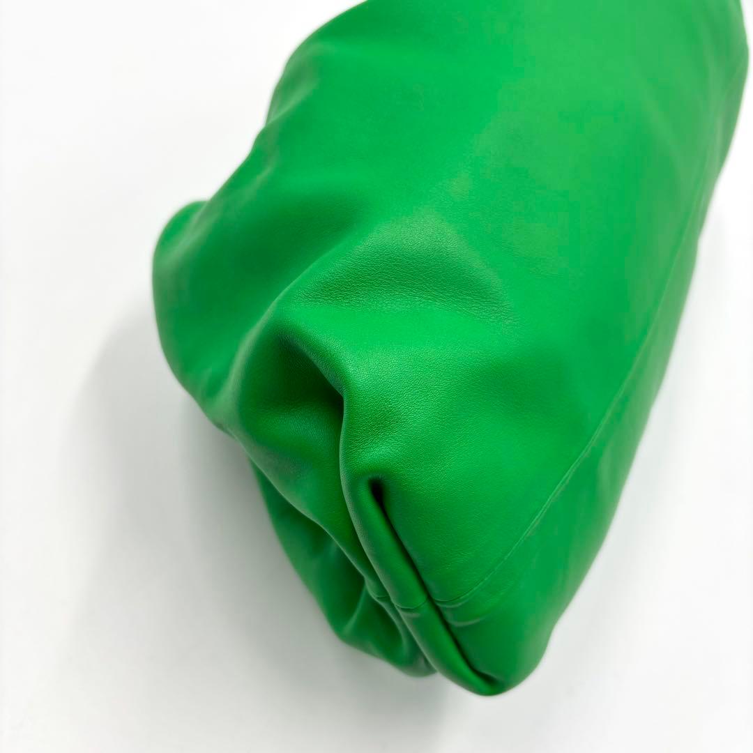 【未使用に近い】 BOTTEGA VENETA THE POUCH ザポーチ