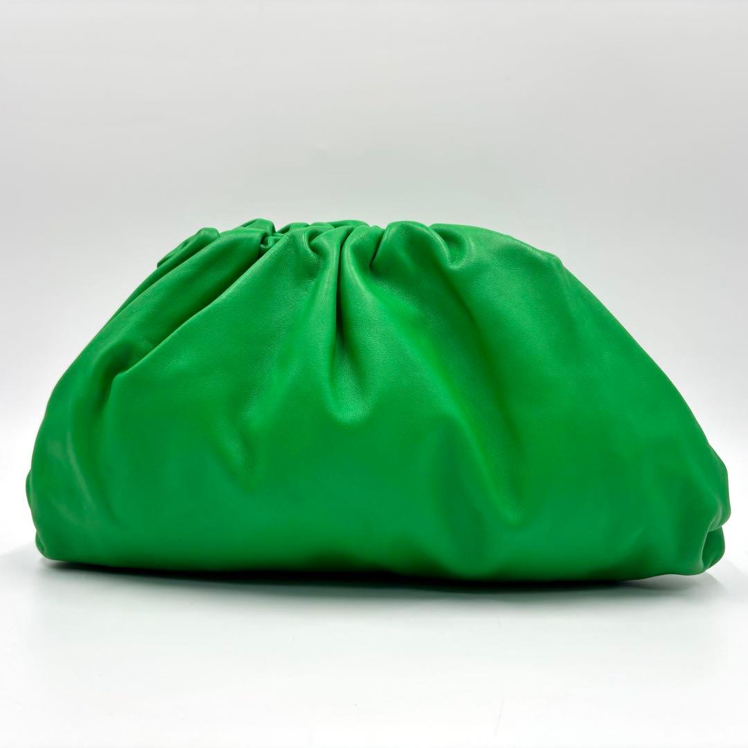 【未使用に近い】 BOTTEGA VENETA THE POUCH ザポーチ