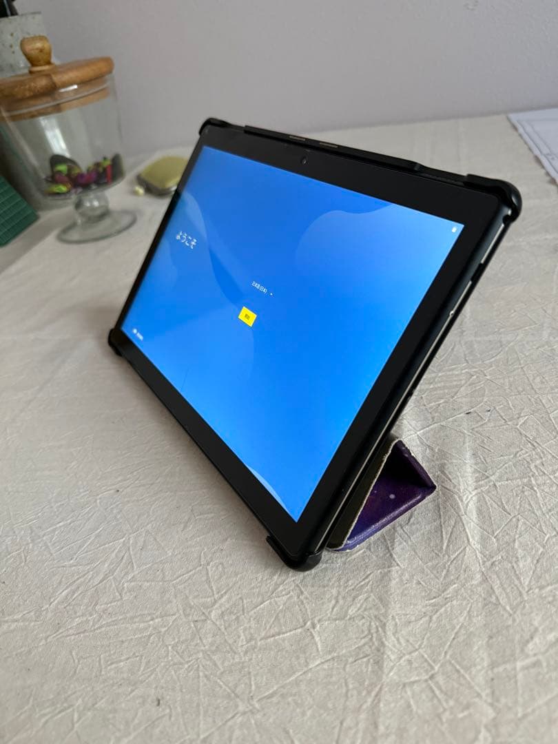 美品 タブレット Lenovo Tab 5 黒　WIFI/CELL子供用に！