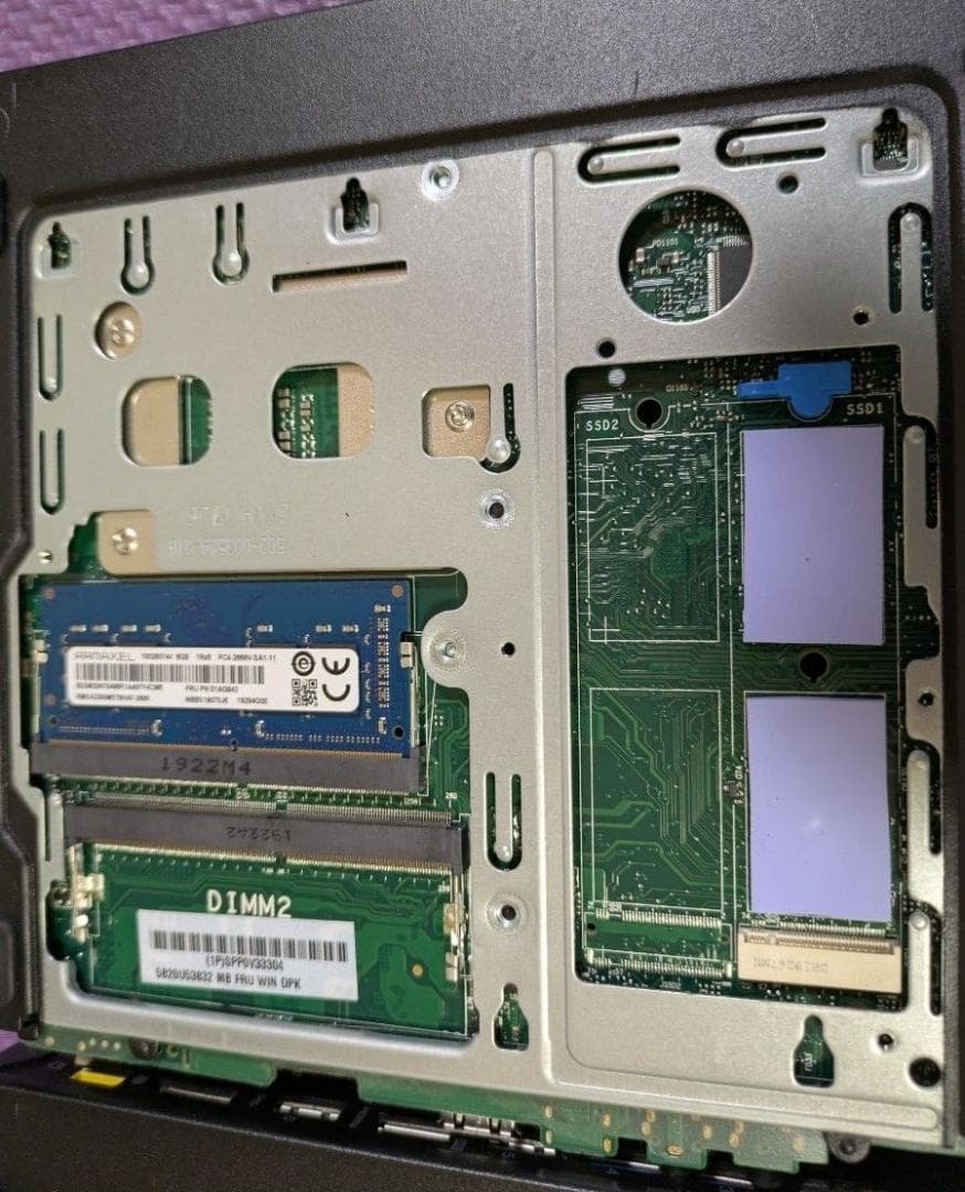 Lenovo ThinkCentre M720q i5-8400T 8GB 2台