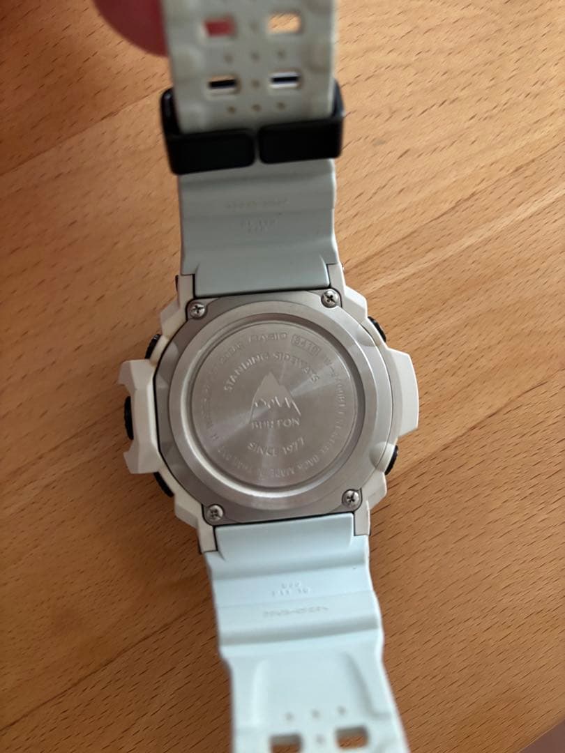 時計 G-SHOCK BURTON GW-9400BTJ-8JR