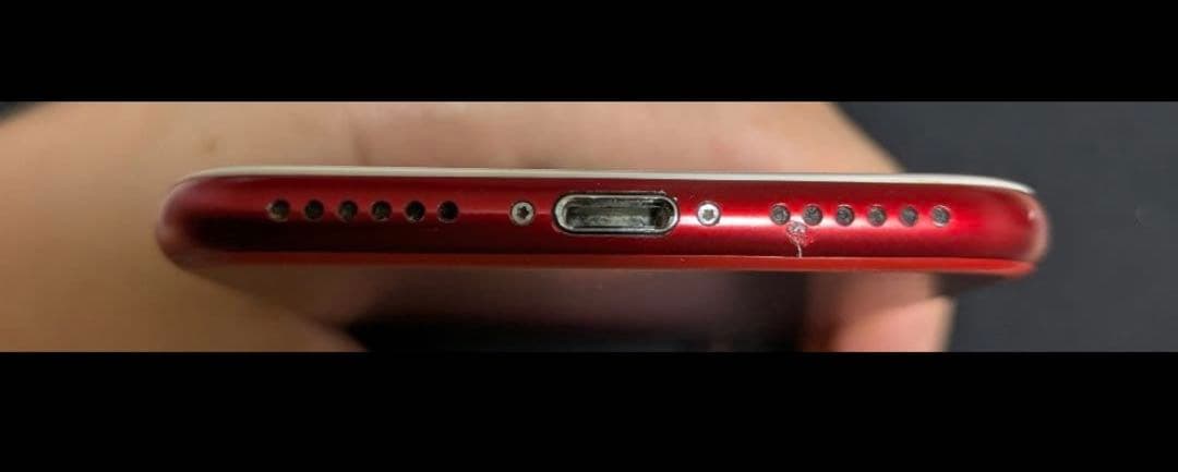 美品 Apple iPhone 7 レッド 本体　128GB