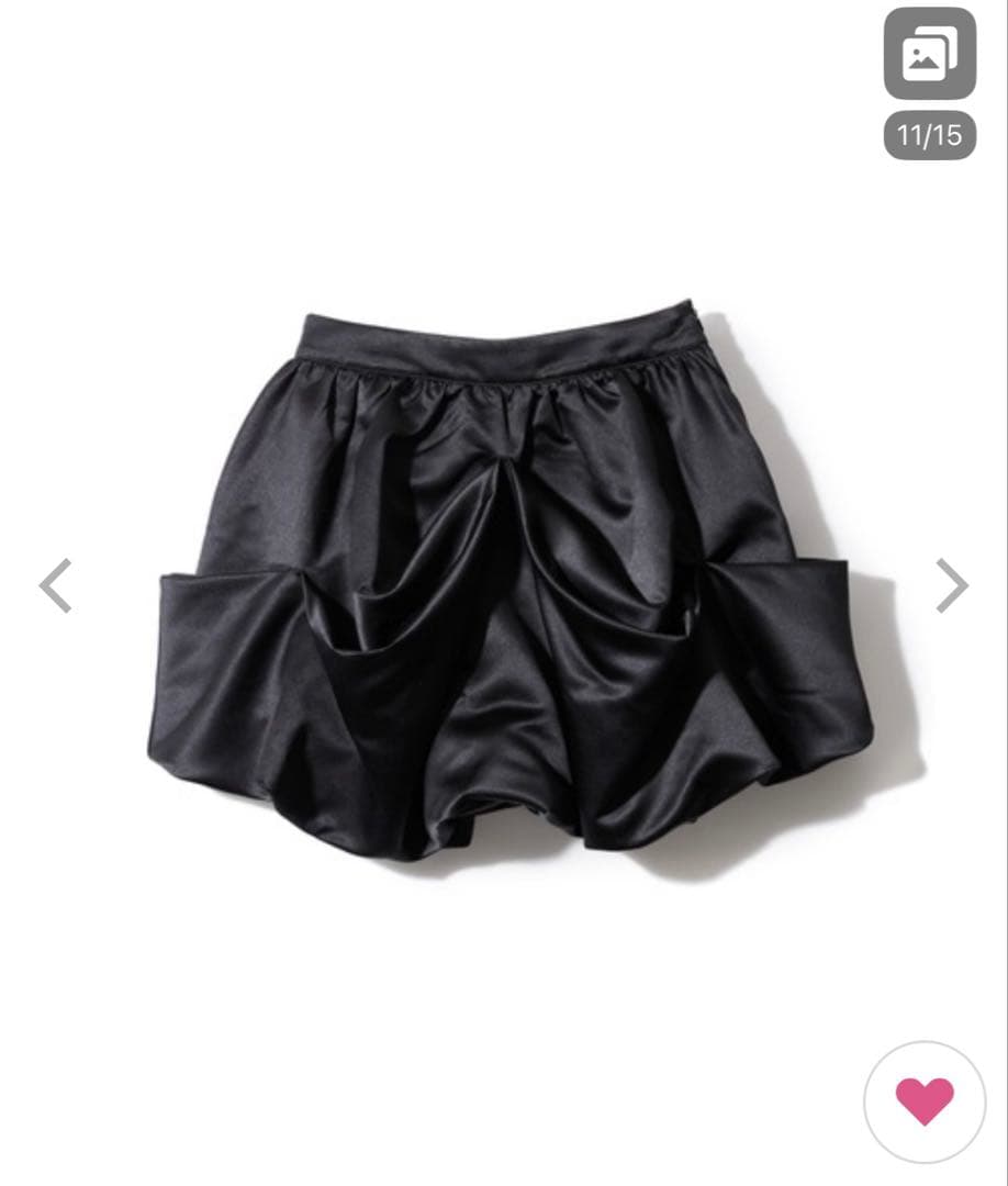 drape mini skirt 新品未使用　ブラック　黒　バルーンスカート