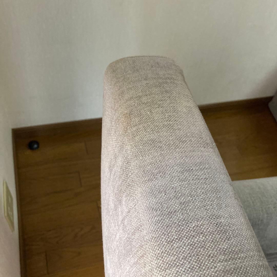 eilersenグレーのファブリックアームチェア