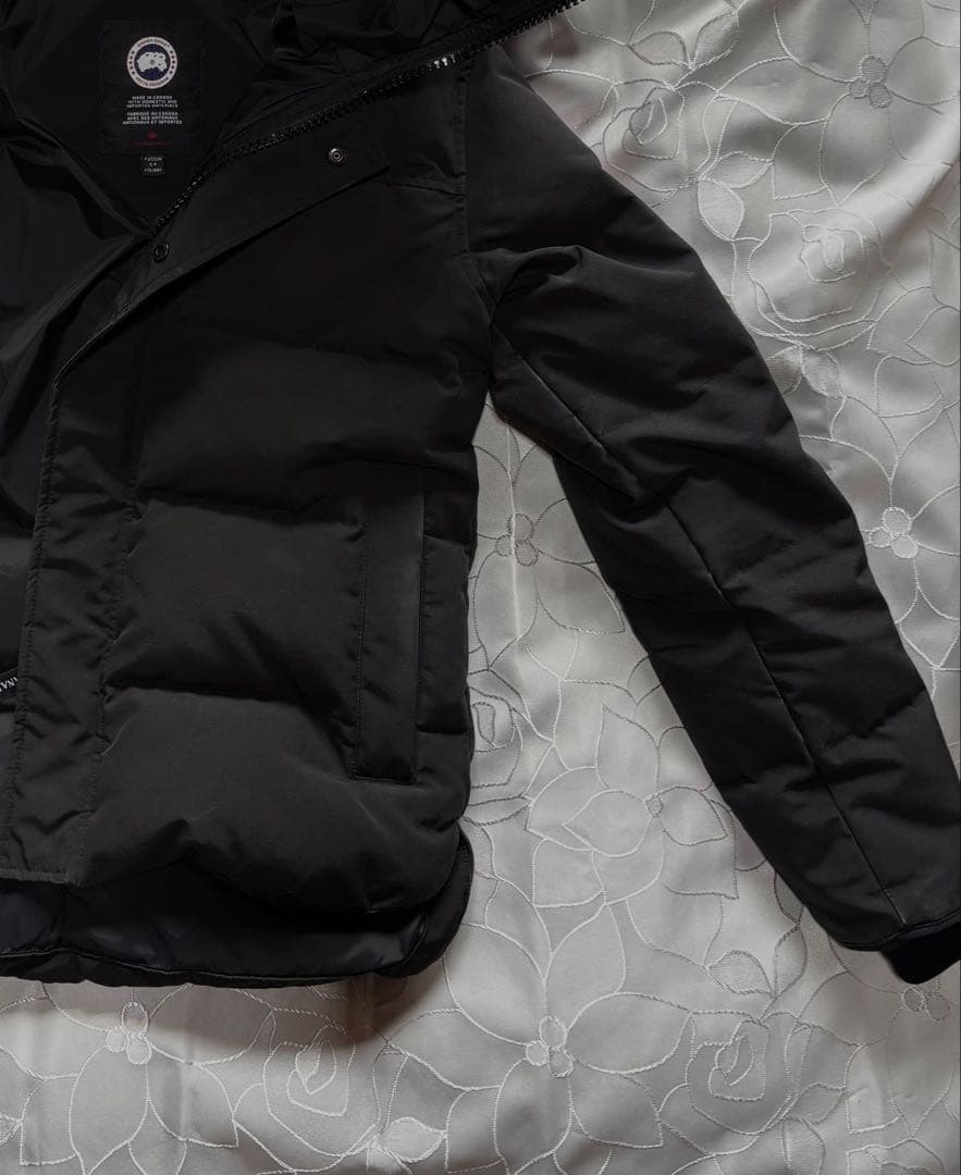 斉*木様 【オークション】⭐️カナダグース⭐️ダウンジャケット⭐️メンズ⭐️M⭐