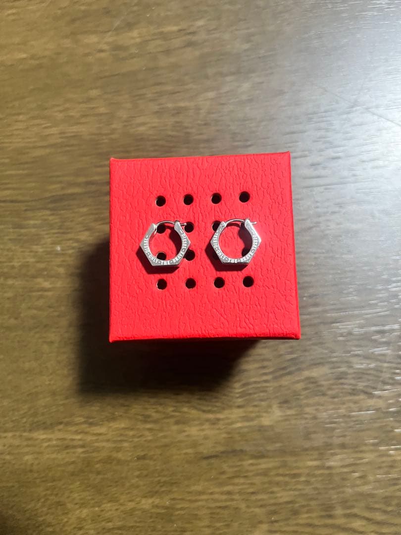 DIESEL シルバー 六角形フープピアス