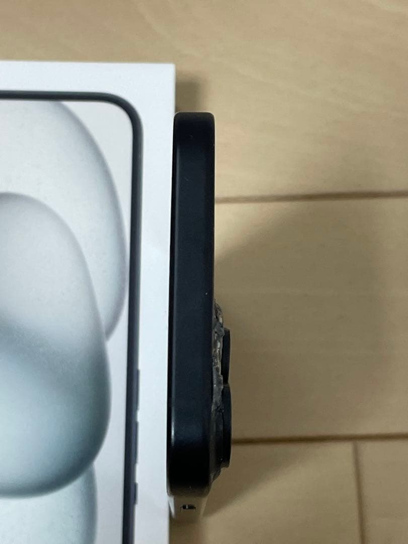 【起動確認済】iPhone 15 256GB ジャンク 画面/背面破損