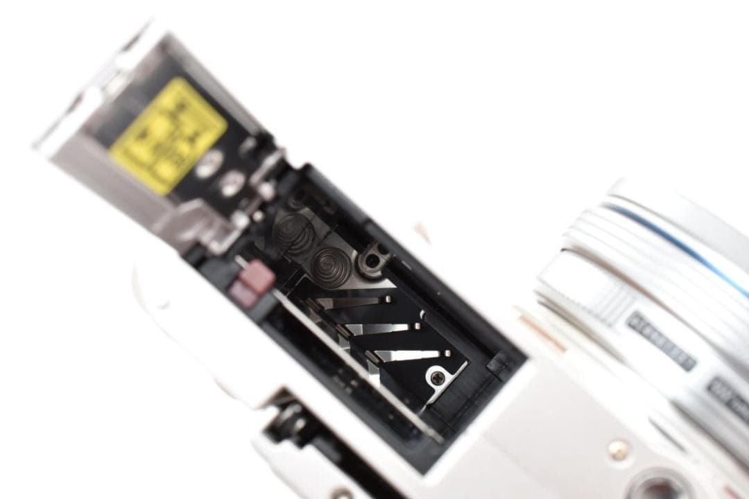 【箱付き】 OLYMPUS オリンパス PEN E-PL9 ミラーレス一眼カメラ