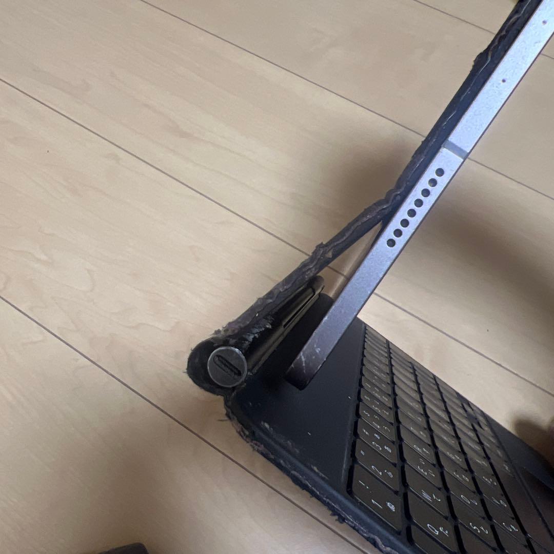 【再値下】iPad Pro 11inch 第4世代256GB + 純正キーボード