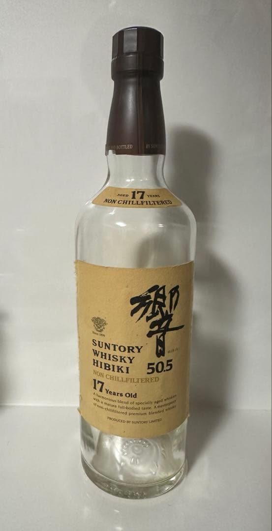 ウ*ギ様 【希少】サントリー 響 17年 50.5% 【空瓶】