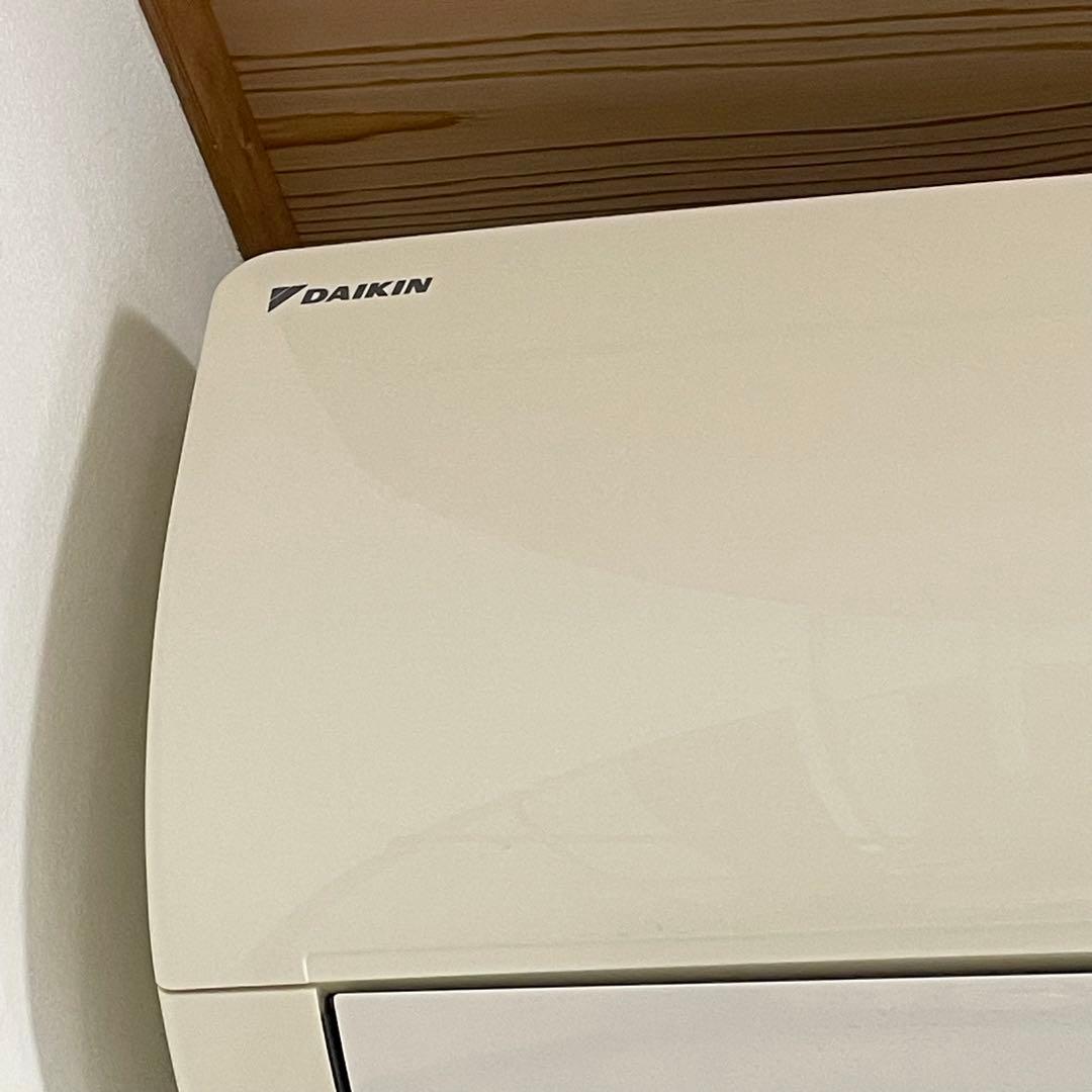 ダイキン　ルームエアコン　F28UTES-W