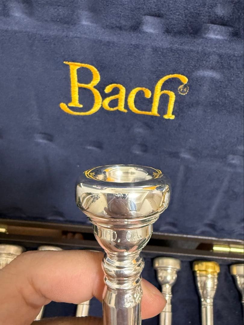 【20日まで値下げ‼︎】トランペットマウスピース ボブリーブス 42M5