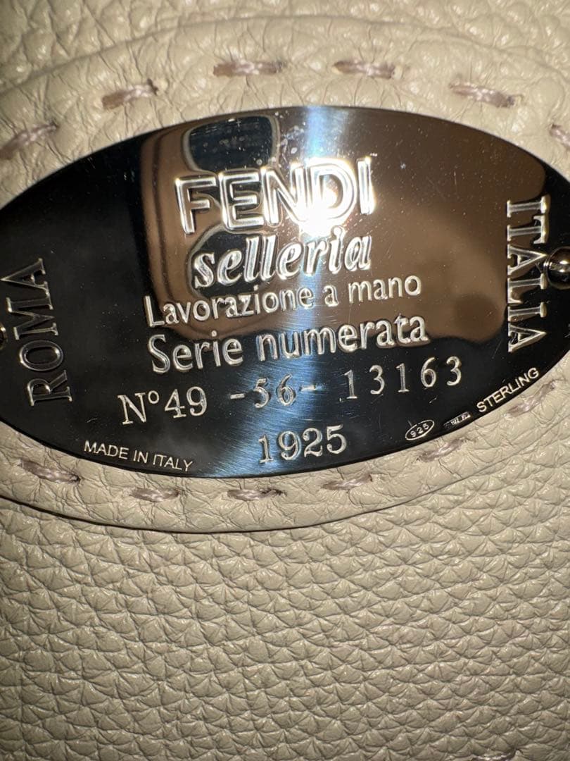 ⭐︎極美品⭐︎FENDI ピーカブー