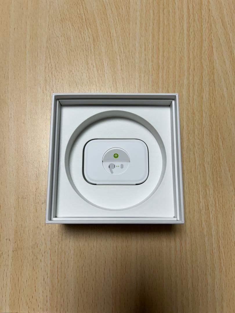 Apple AirPods Pro 第2世代 本体 ケース付ノイズキャンセリング