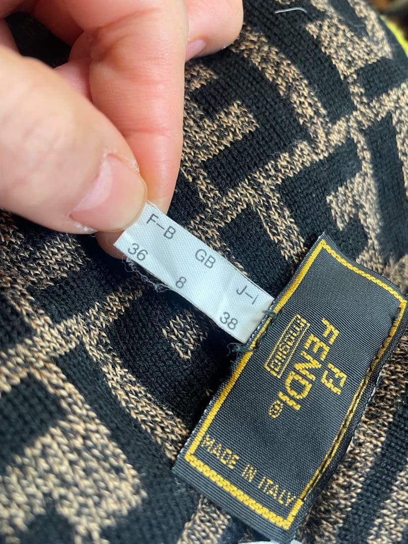 FENDI タイトスカート ブラック ゴールド ズッカ柄