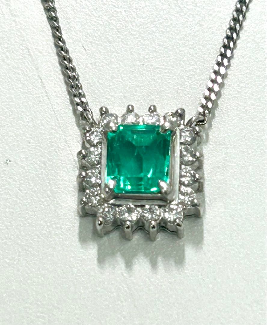 良品 エメラルド プラチナ ダイヤ ネックレス E1.04ct D0.27ct