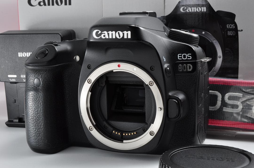 完動美品 Canon EOS 80D 一眼レフ デジタルカメラ 元箱付き#456