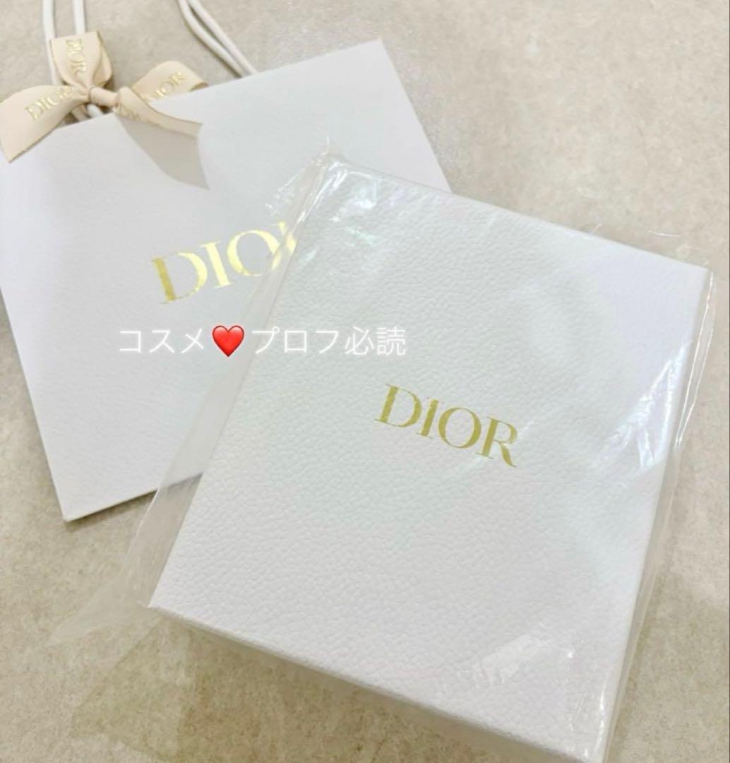 Dior プラチナ会員　バースデーギフト jadoreヘアミスト & ブラシ