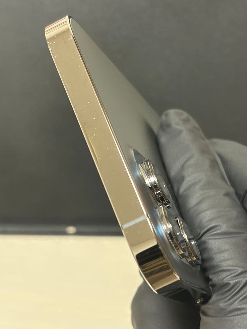 iPhone12ProMax本体 値下げ依頼コメントまで