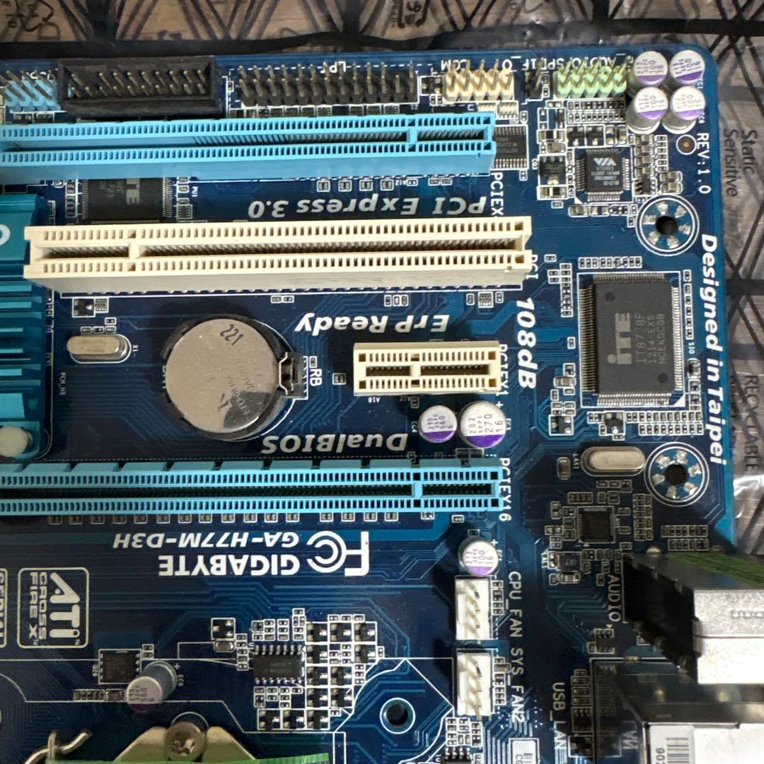 MicroATXマザボ 、Intel core i7 3770セット