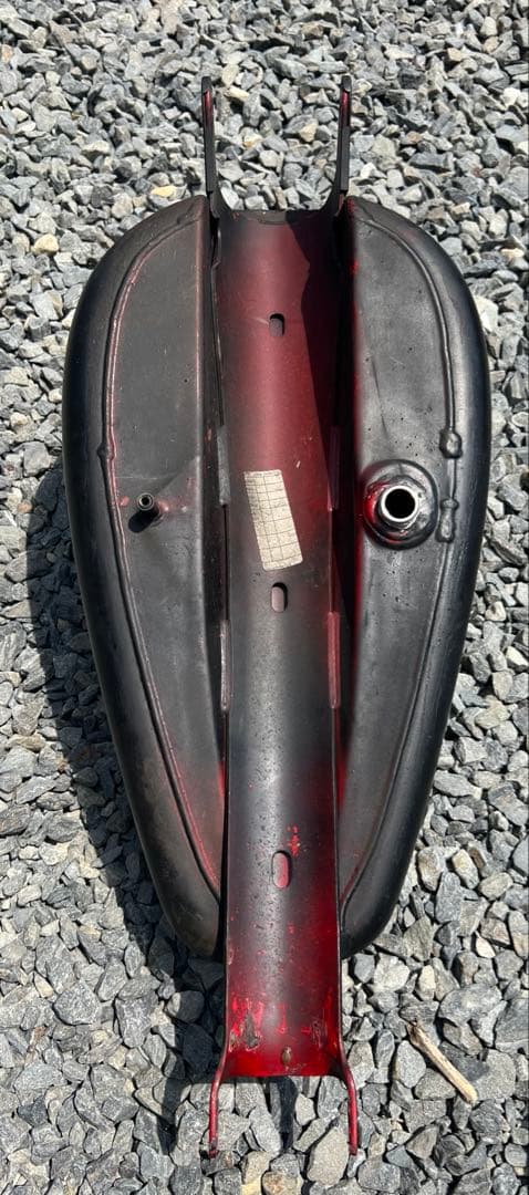 【送料無料❣️・即日発送最安値】スポーツスター純正タンクXL1200取り外し04y