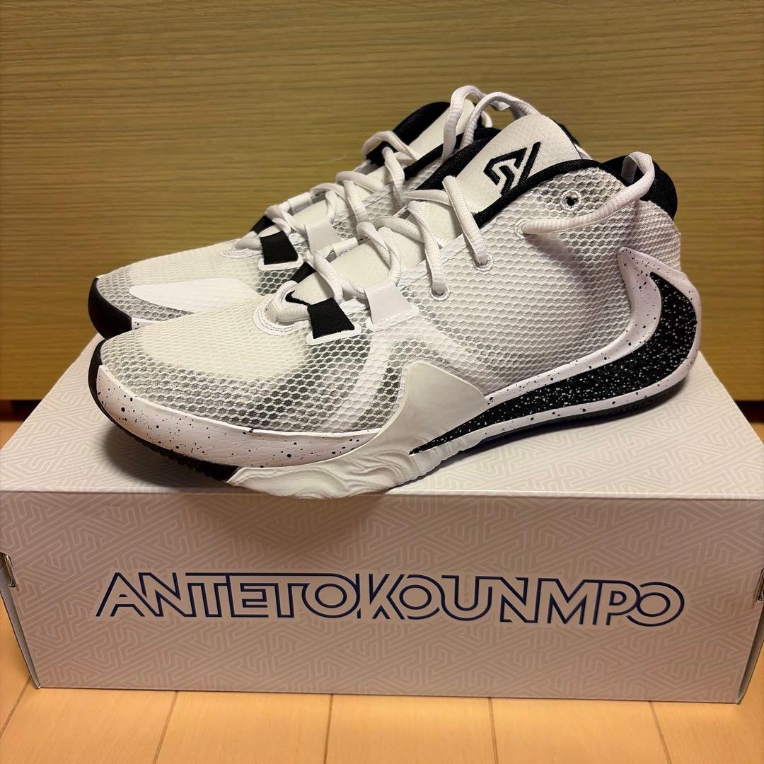 シューズ(男性用) NIKE zoom freak1