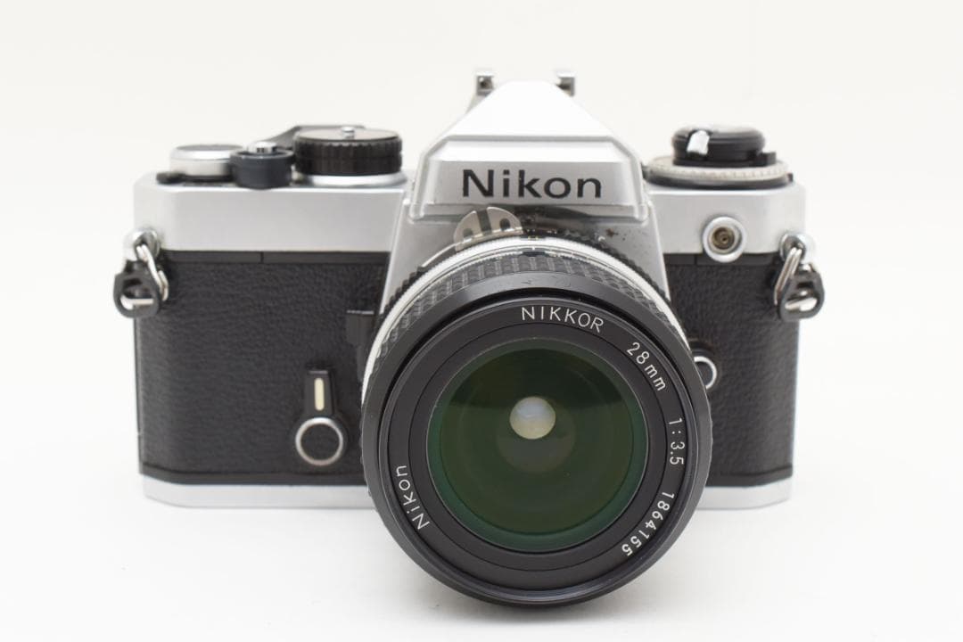 フィルムカメラ Nikon FE + Ai Nikkor 28mm f3.5