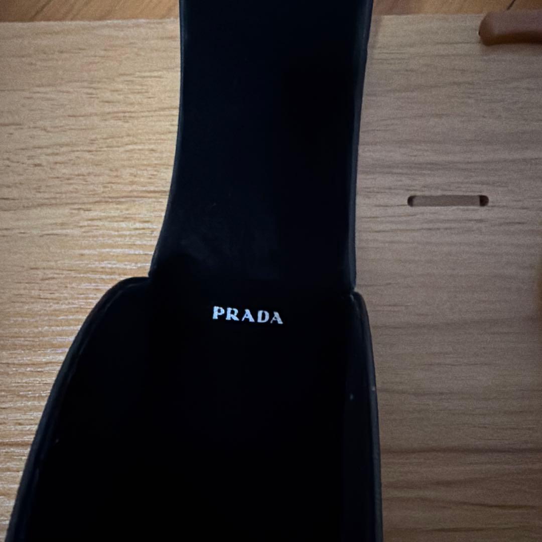 PRADA プラダ　サングラス