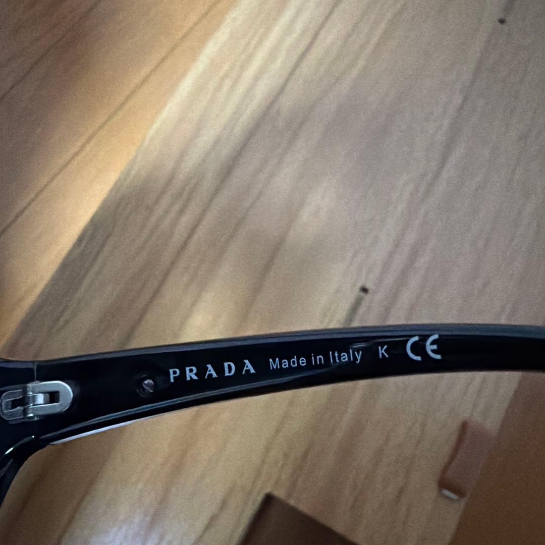 PRADA プラダ　サングラス