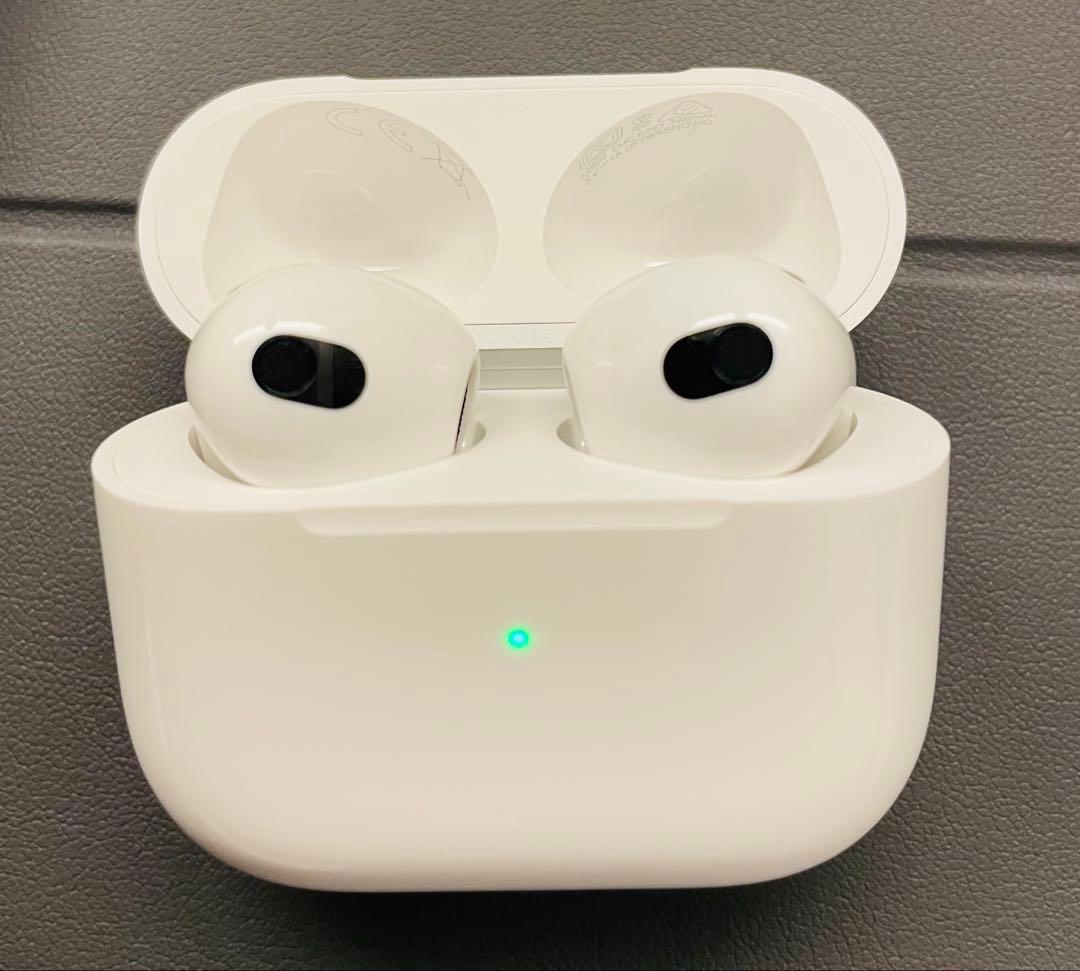 サ*シ様 AirPods3 本体