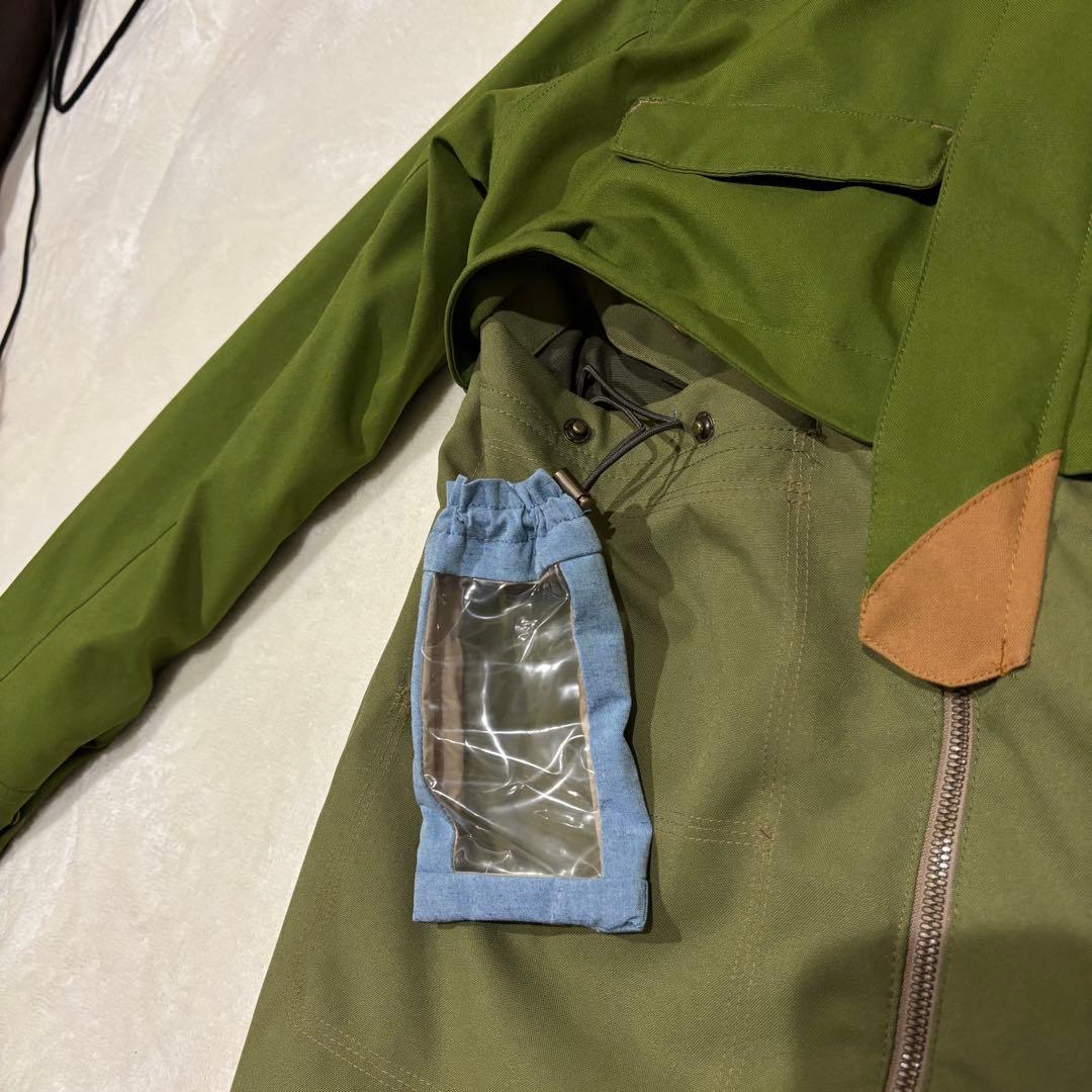 BURTONスノージャケットS カーキ DRYRIDE 防水スノボウェアバートン