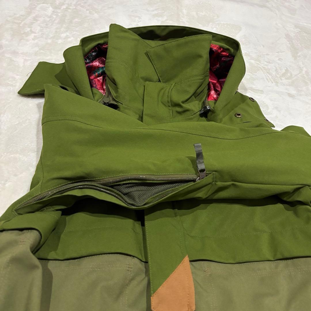 BURTONスノージャケットS カーキ DRYRIDE 防水スノボウェアバートン