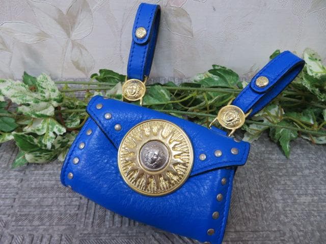 ⌘*⌘様 クAA3121VERSACE ヴェルサーチ　ウエストポーチ　ベルトポー