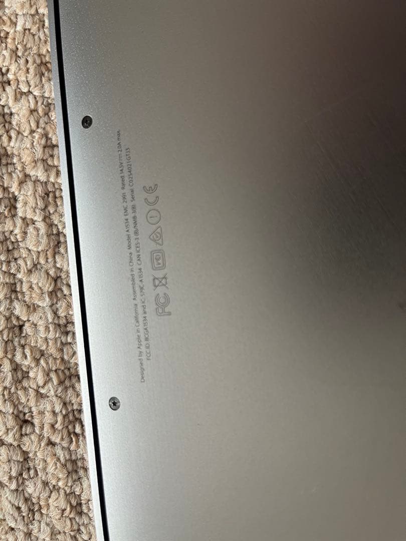 ジャンク　Apple Macbook 12インチ　A1534 Apple