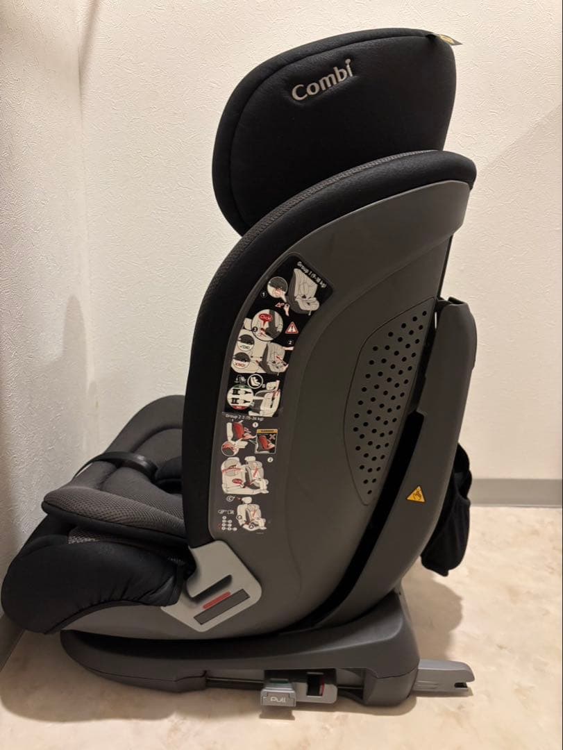 Combi チャイルドシート セイブトレック ISOFIX 美品