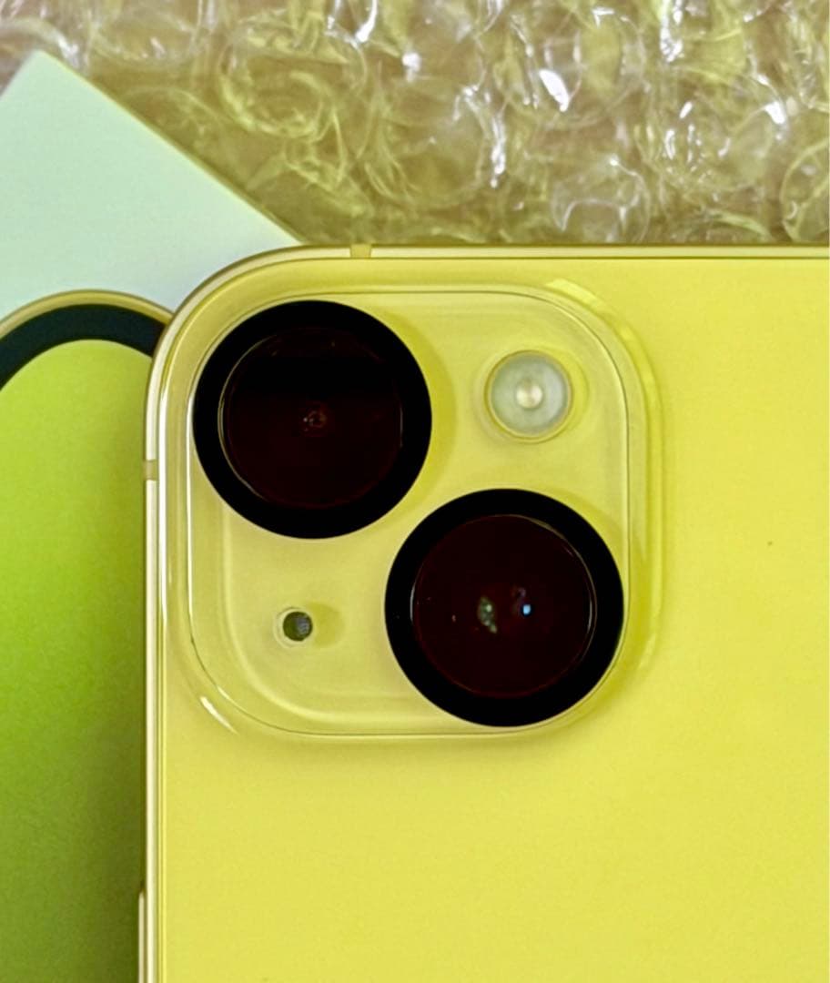 新品交換品 iPhone 14 128GB イエロー バッテリー最大容量100%