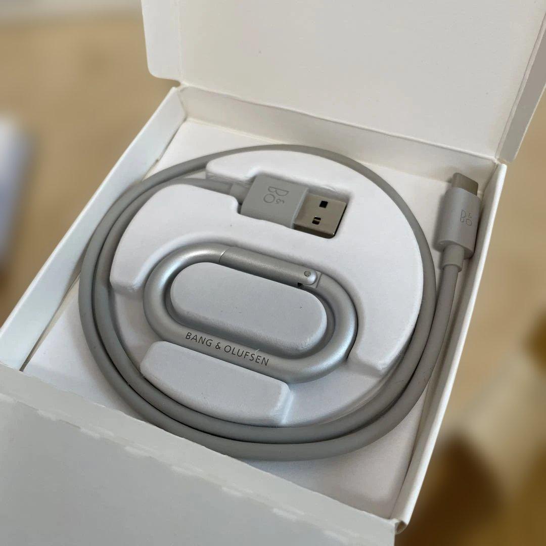 Bang & Olufsen ポータブルスピーカー