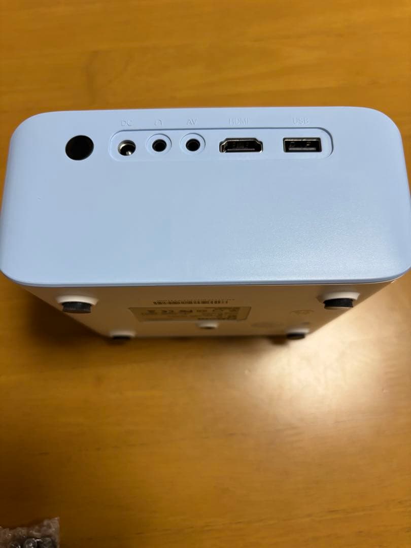 FUDONI ミニプロジェクター 1080P 本体