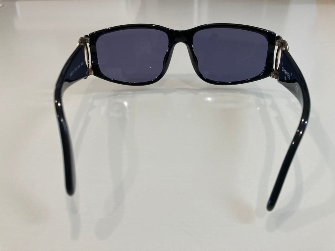 CHANEL ゴールドココマーク サングラス