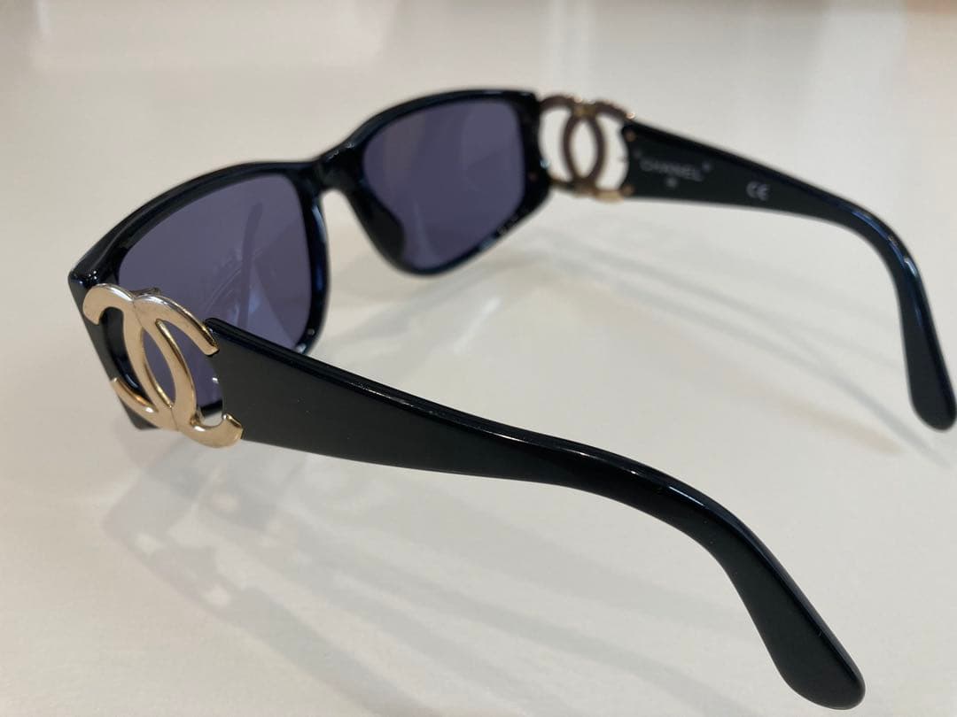 CHANEL ゴールドココマーク サングラス