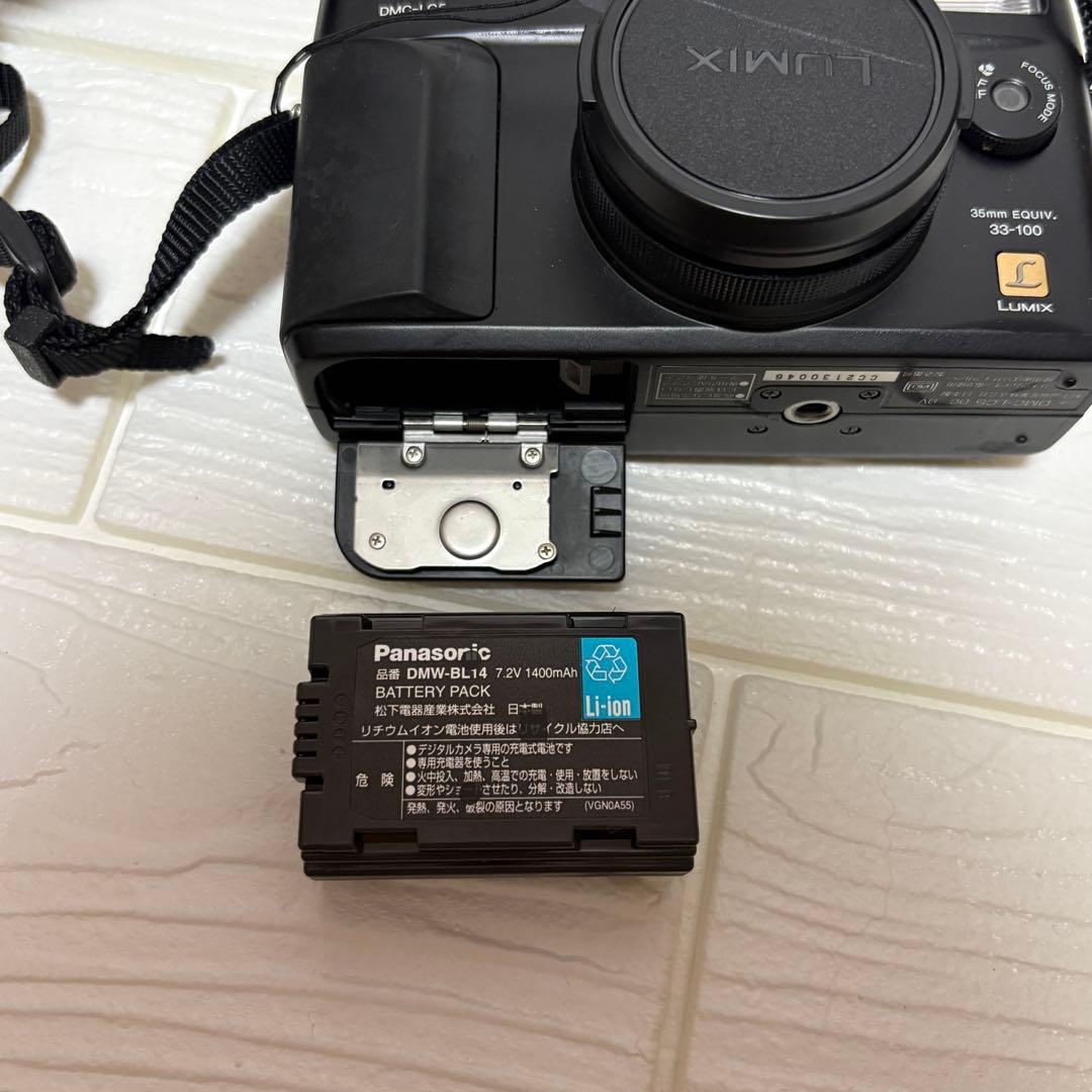 Panasonic LUMIX DMC-LC5 ブラック