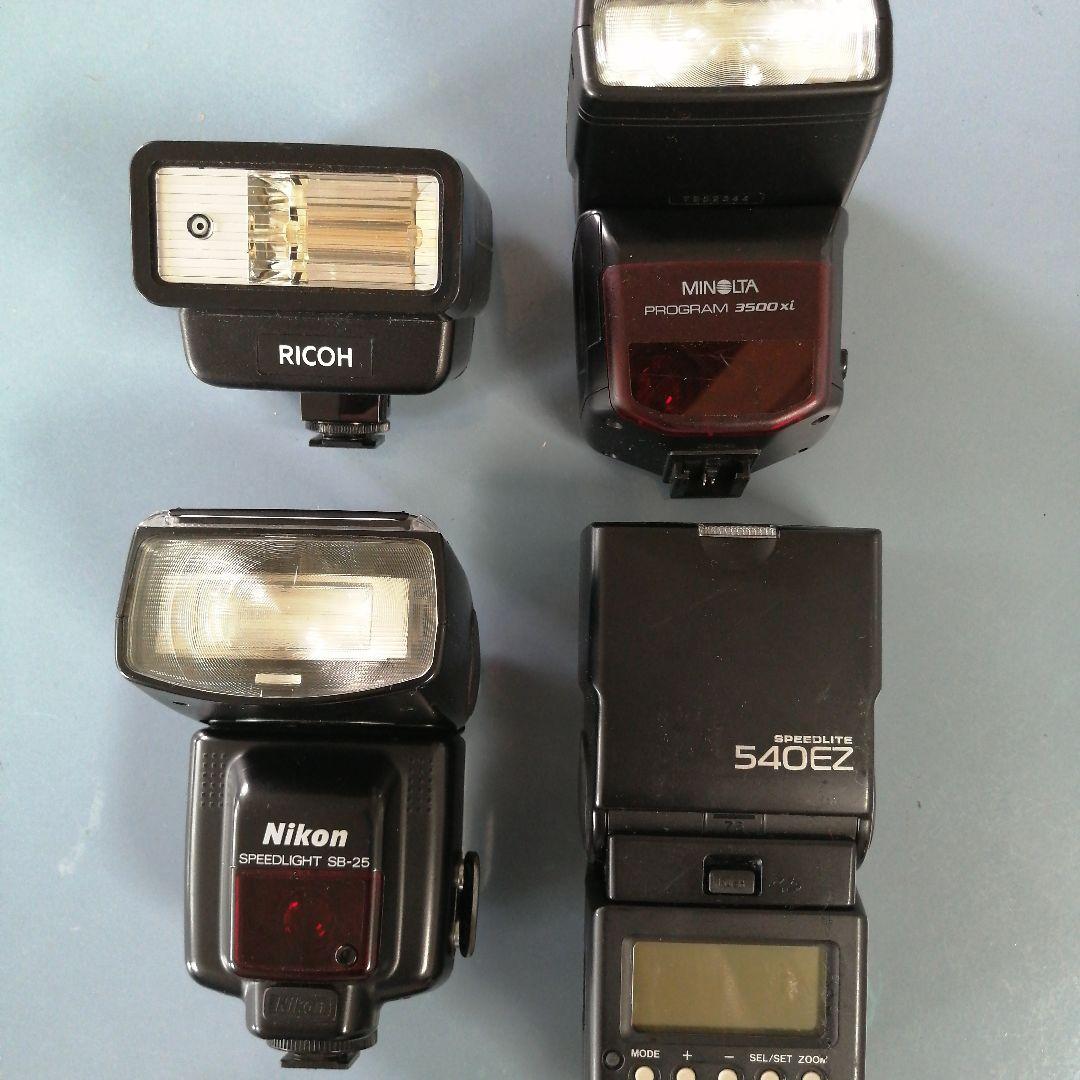 ストロボ　12台　ジャンク