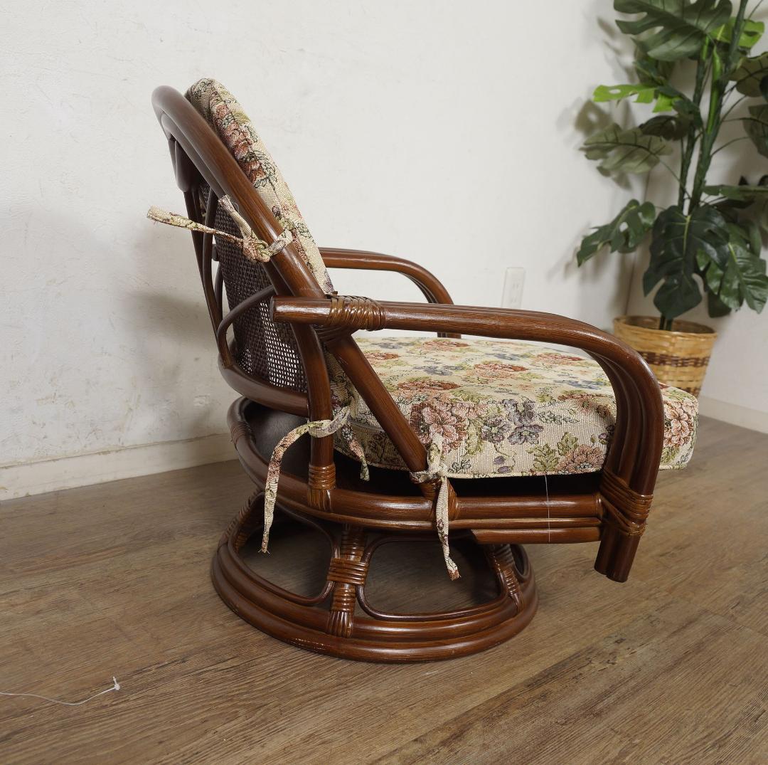 高級　籐　回転座椅子　イス　椅子　スツール ジャガー織り生地